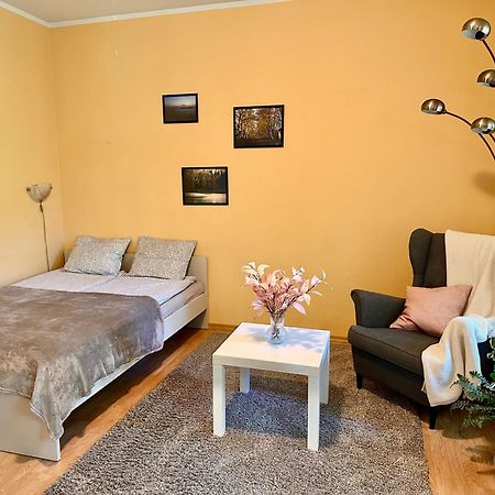 Center Of City Apartments, Bus Station 1Min, Airport 5 Min Tallinn Dış mekan fotoğraf